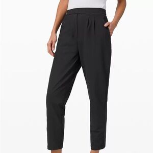 Lululemon Essential High-Rise TrouserBlack Size 4